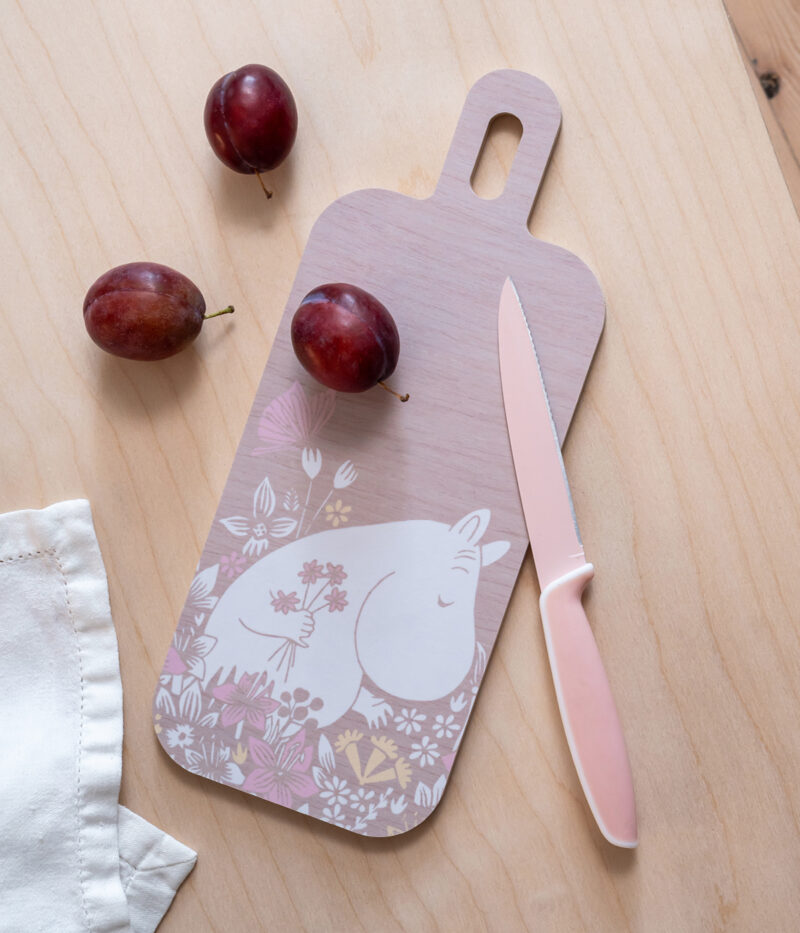 Moomin Chop&Serve board Flower meadow 13x33cm